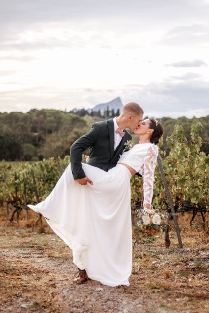 Photographie de couple, mariage dans l'Hérault à Montpellier, wedding destination